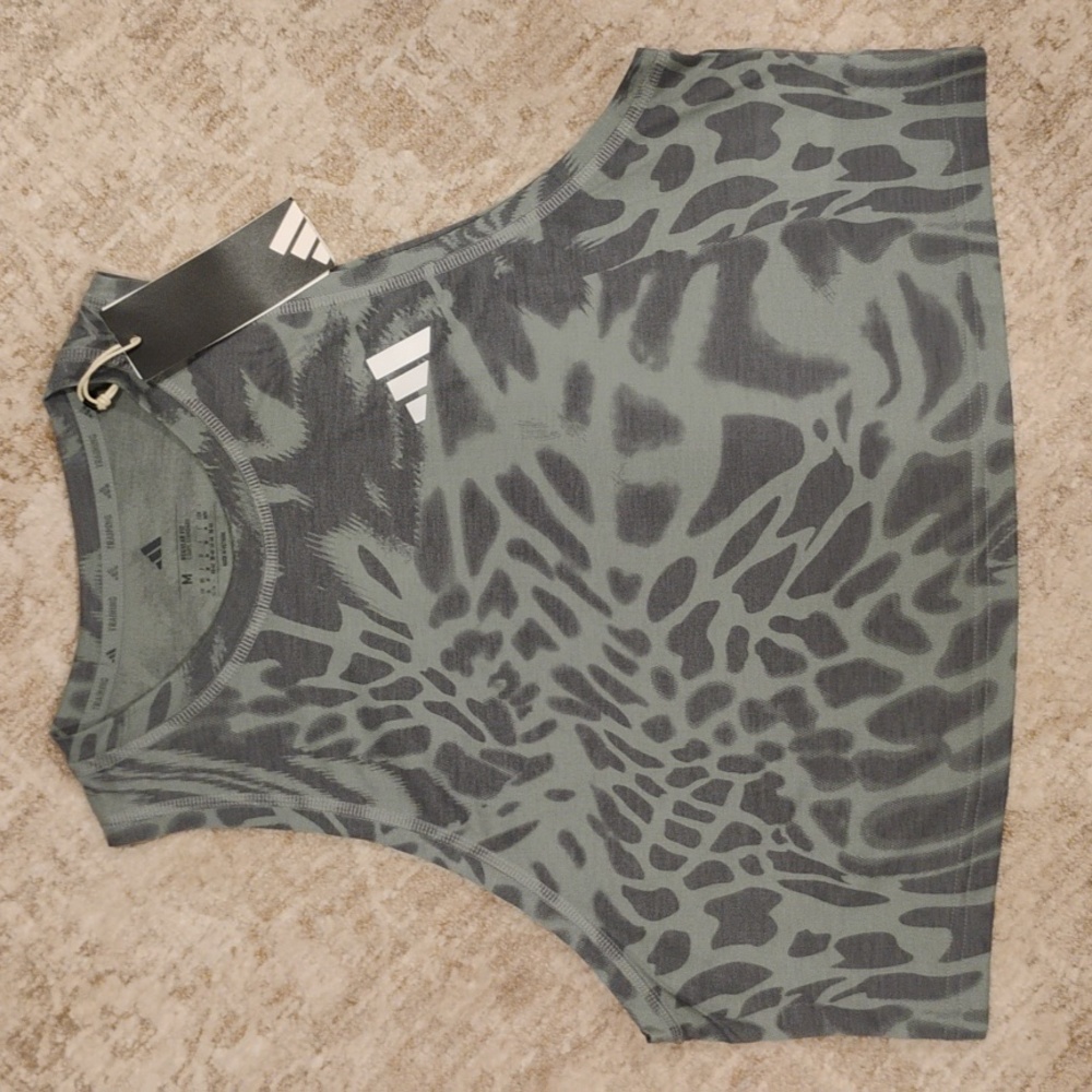 NWT M Adidas WE MIN AOP TANK Abstract Animal Print Active Gym Crop Top NEW